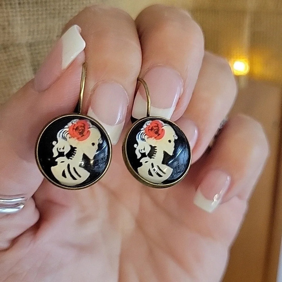 🔥LAST PAIR🔥 Skeleton Señorita Button Drop Earrings - Picture 5 of 7